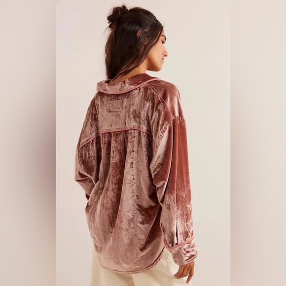Free People We The Free Luxy Solid Velvet Shirt Cedar Wood Size XS RARE Sold Out - Picture 3 of 12